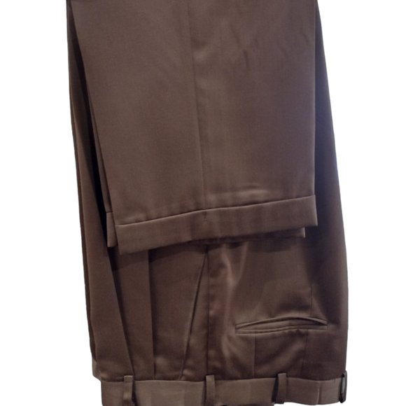 Men's Suit- Custom made by Angel Tailors. 42 Regular. - Picture 2 of 2